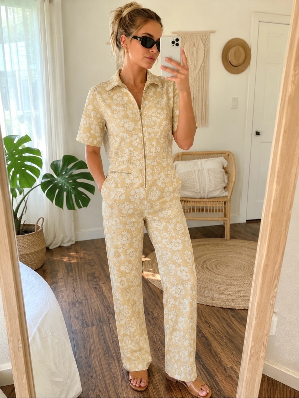 🌼 Emma Mulholland On Holiday Happy Hibiscus Jumpsuit - Size Medium - New 🌼